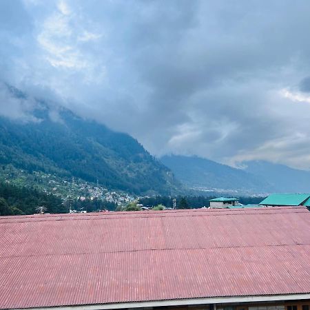 Hotel Solitaire - With Best View Of Mountains Manali  Ngoại thất bức ảnh