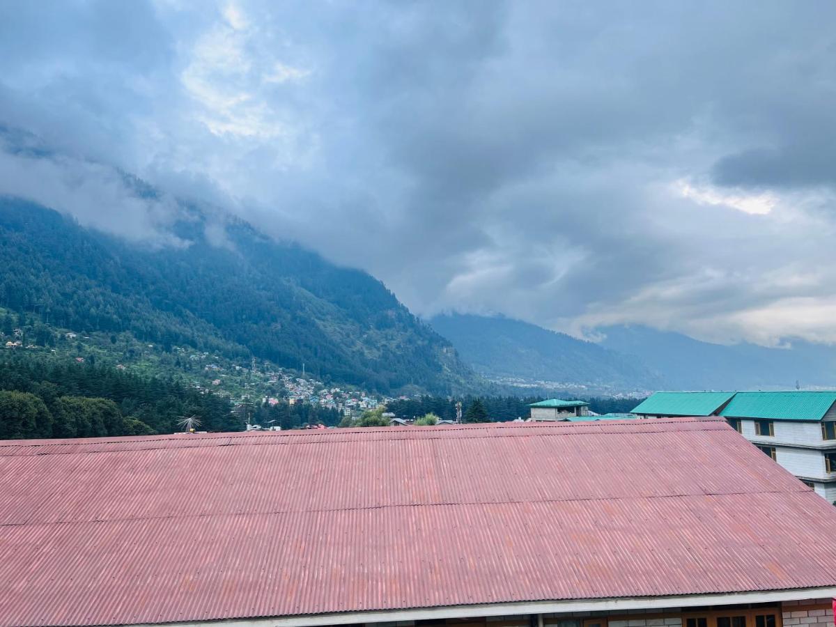 Hotel Solitaire - With Best View Of Mountains Manali  Ngoại thất bức ảnh