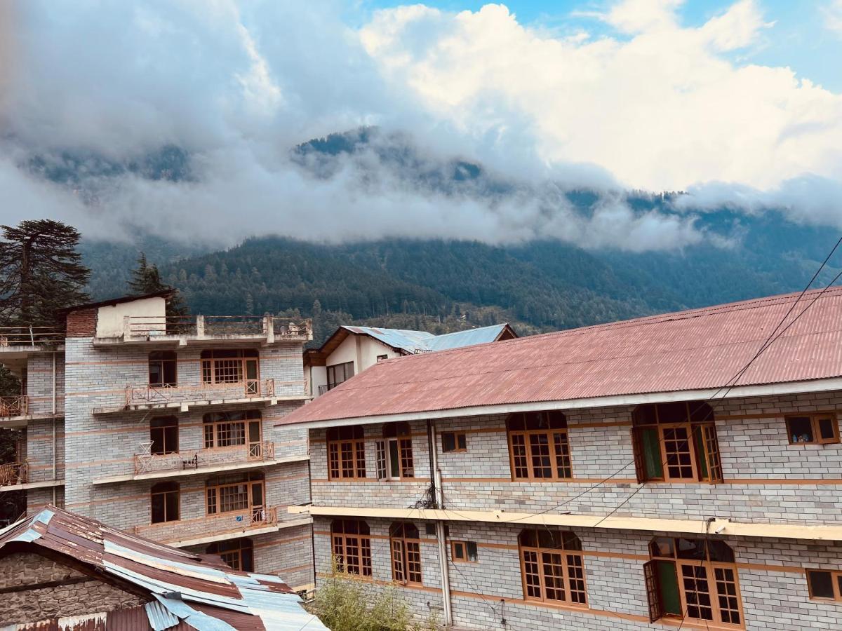 Hotel Solitaire - With Best View Of Mountains Manali  Ngoại thất bức ảnh